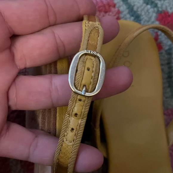 Doen Renata Slingback in Marigold Satin - Picture 3 of 8